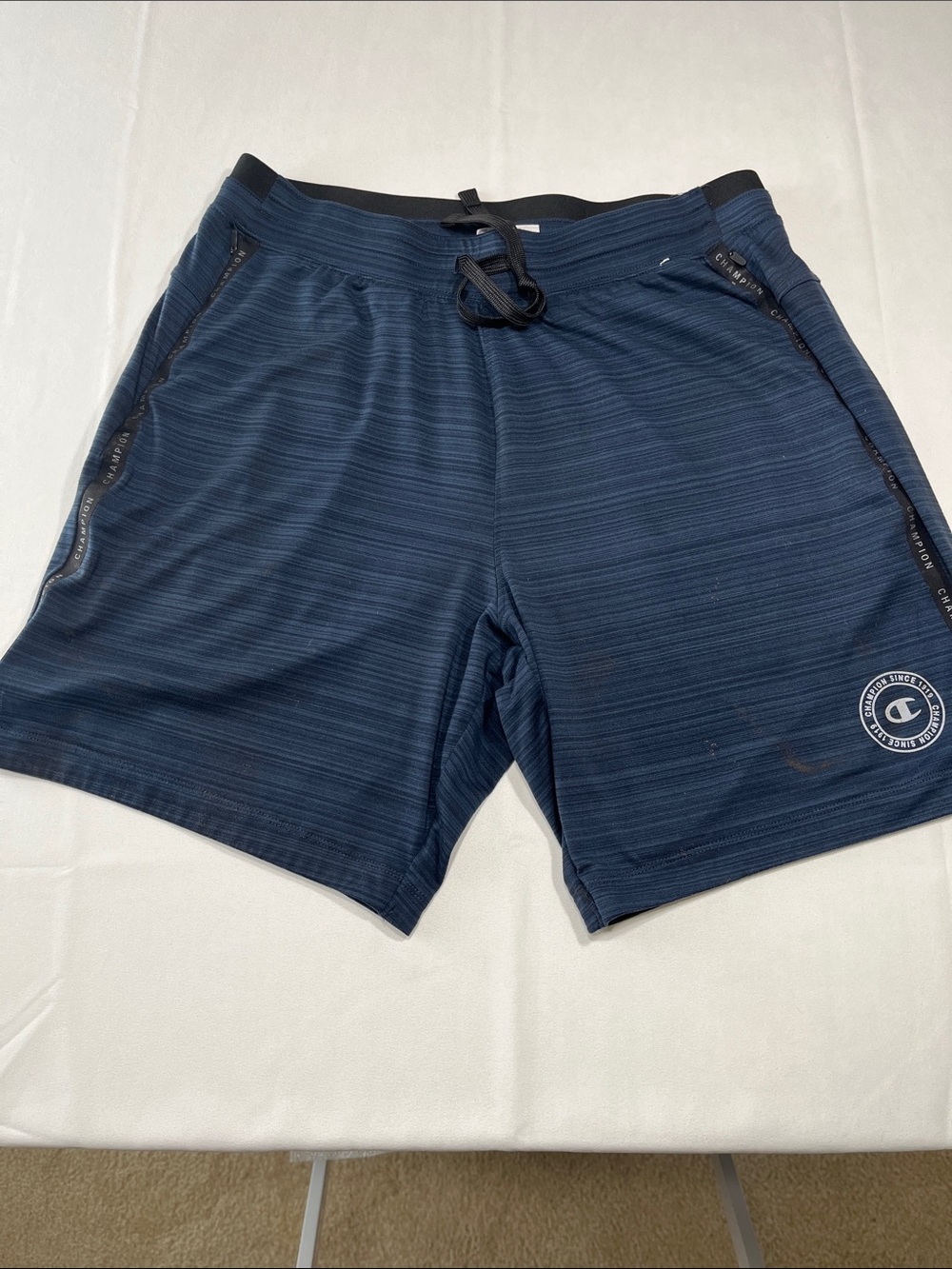 Champion Men’s Large Athletic Shorts Blue Zip Pocket Drawstring Paint Spots